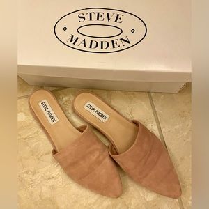 Steve Madden velvet flats